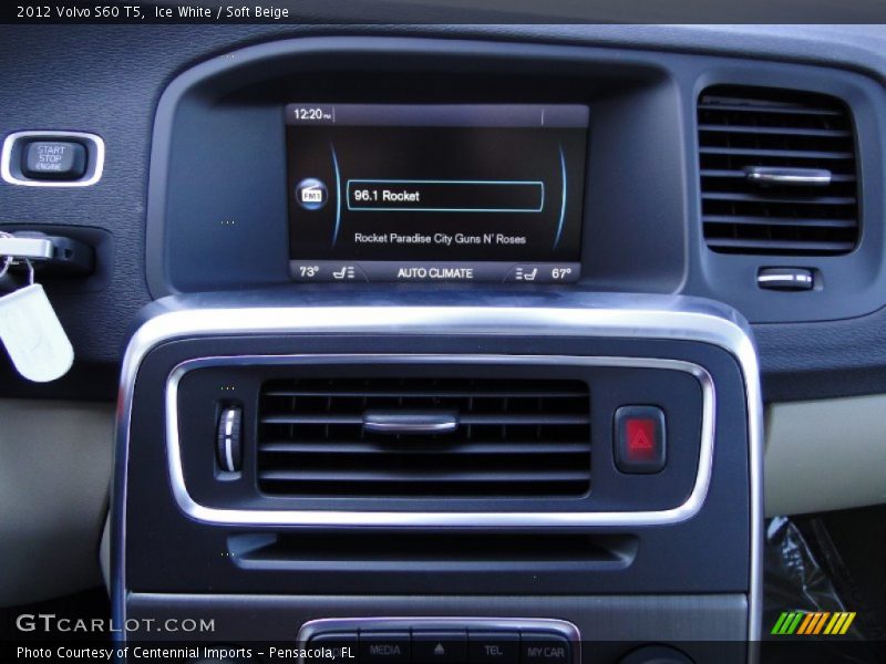 Ice White / Soft Beige 2012 Volvo S60 T5