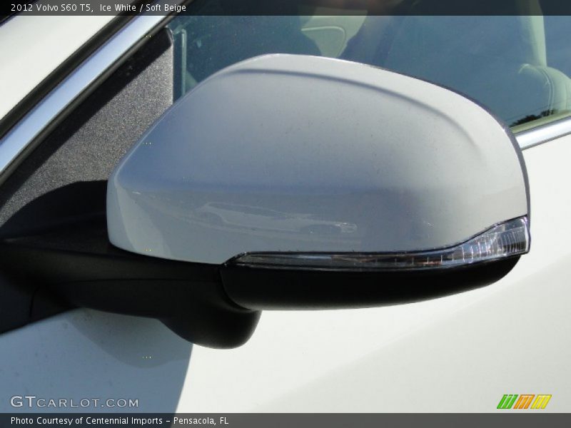Ice White / Soft Beige 2012 Volvo S60 T5