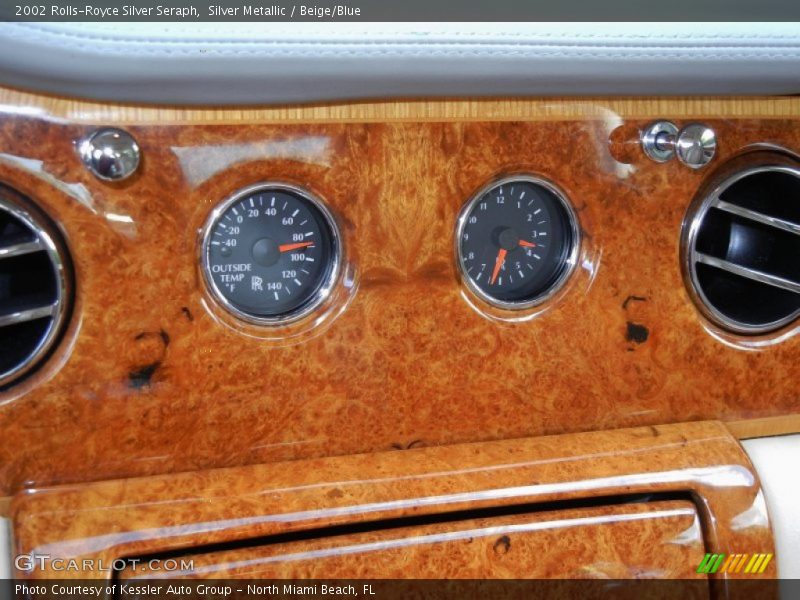  2002 Silver Seraph   Gauges