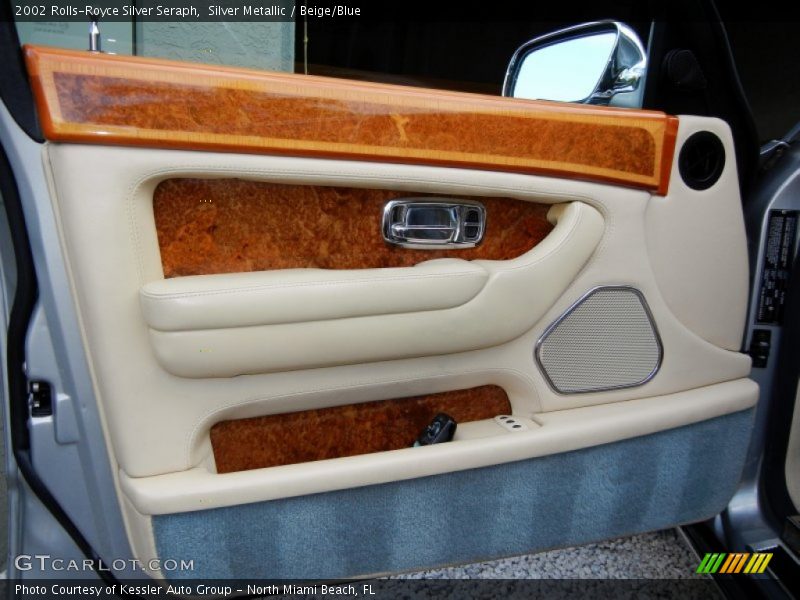 Door Panel of 2002 Silver Seraph 