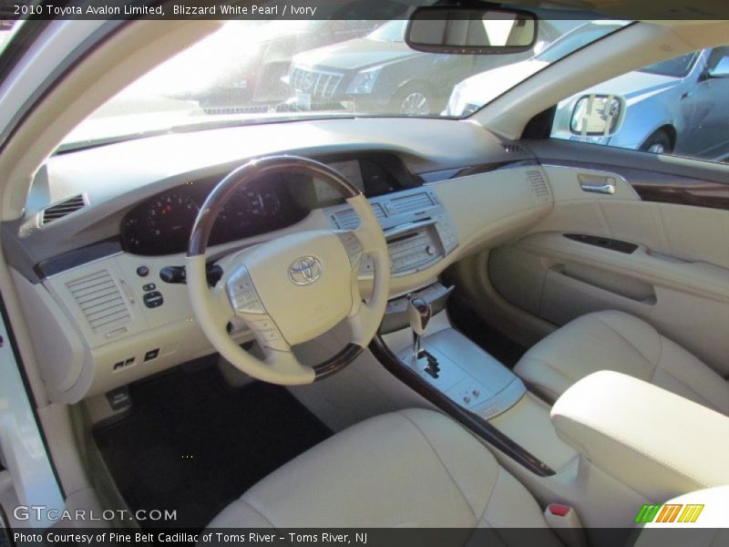 Blizzard White Pearl / Ivory 2010 Toyota Avalon Limited