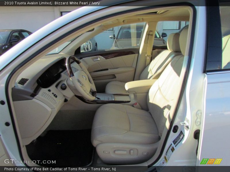 Blizzard White Pearl / Ivory 2010 Toyota Avalon Limited