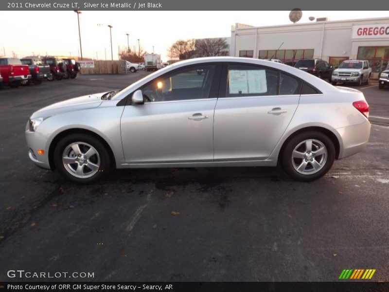 Silver Ice Metallic / Jet Black 2011 Chevrolet Cruze LT