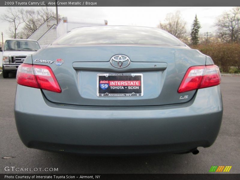 Aloe Green Metallic / Bisque 2009 Toyota Camry LE