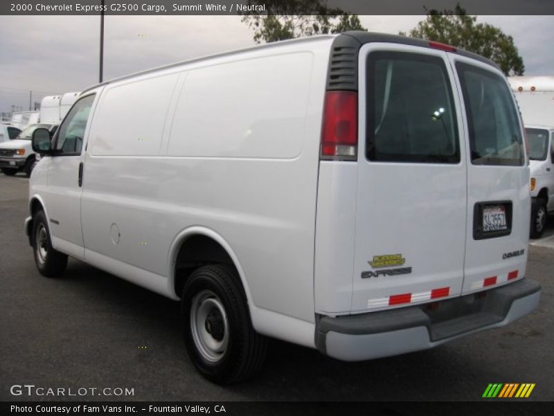 Summit White / Neutral 2000 Chevrolet Express G2500 Cargo