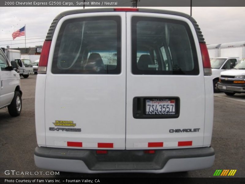 Summit White / Neutral 2000 Chevrolet Express G2500 Cargo