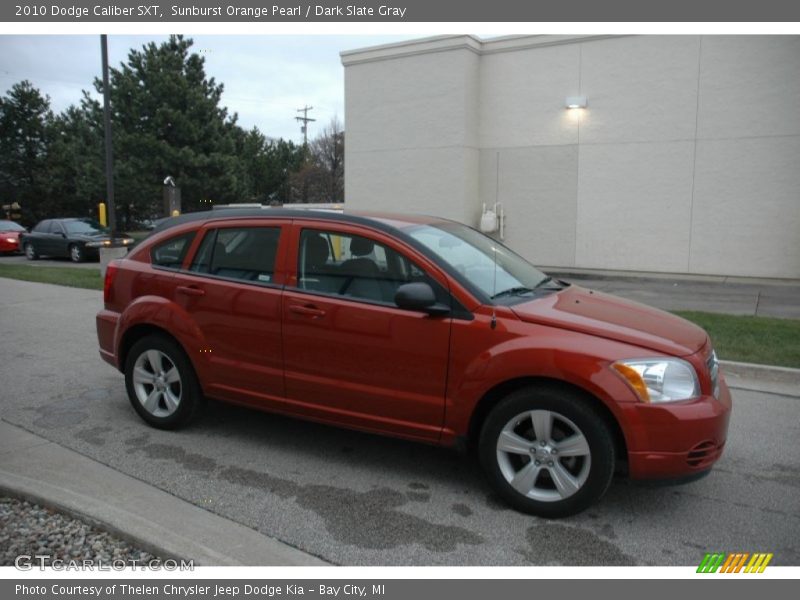 Sunburst Orange Pearl / Dark Slate Gray 2010 Dodge Caliber SXT
