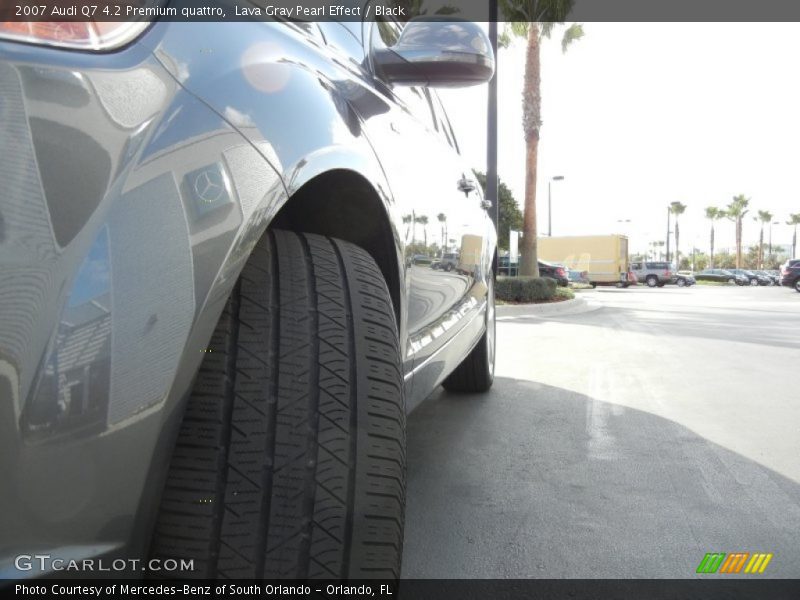 Lava Gray Pearl Effect / Black 2007 Audi Q7 4.2 Premium quattro