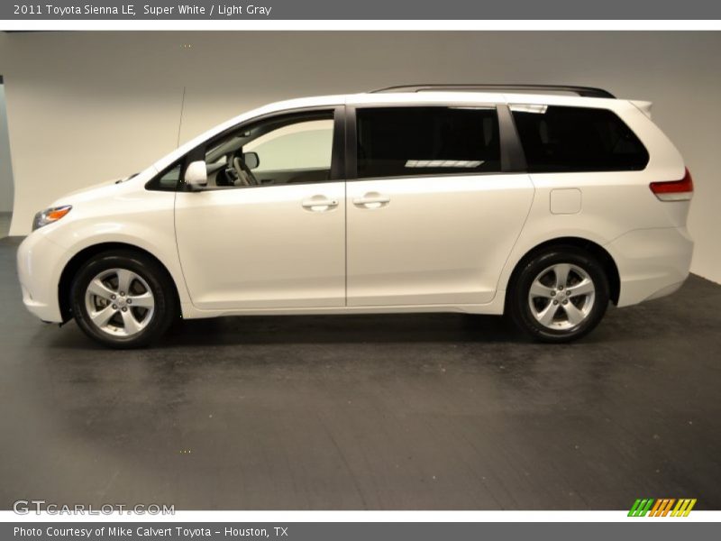 Super White / Light Gray 2011 Toyota Sienna LE