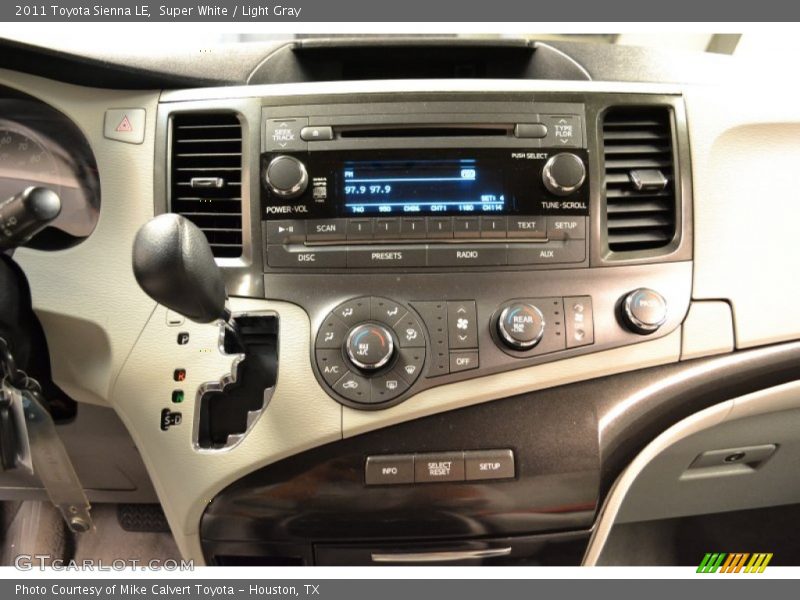Super White / Light Gray 2011 Toyota Sienna LE