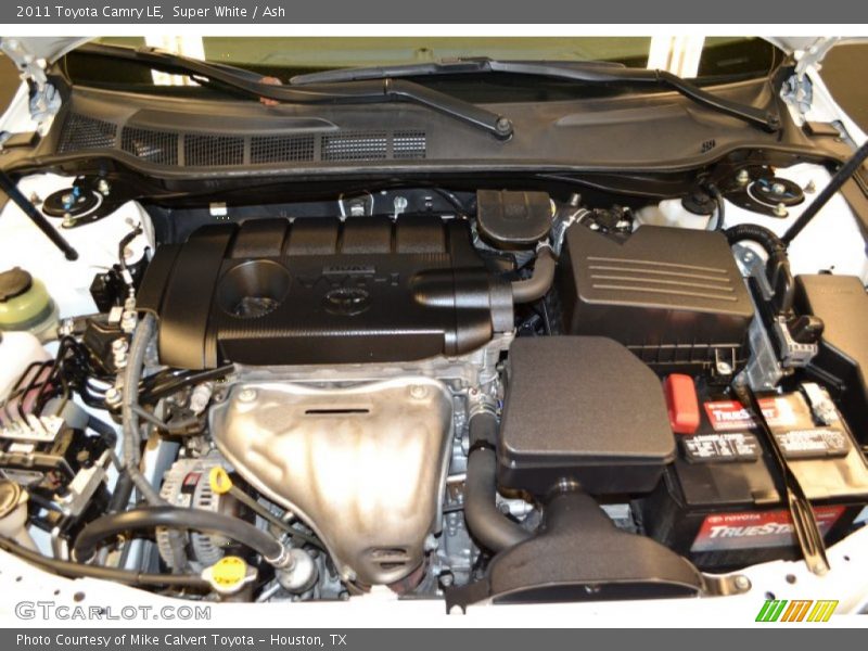 Super White / Ash 2011 Toyota Camry LE