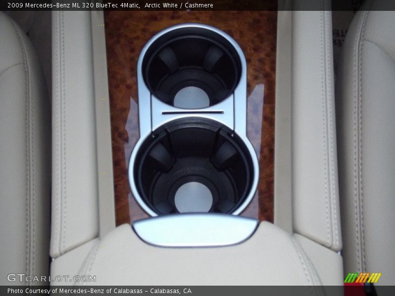 Arctic White / Cashmere 2009 Mercedes-Benz ML 320 BlueTec 4Matic