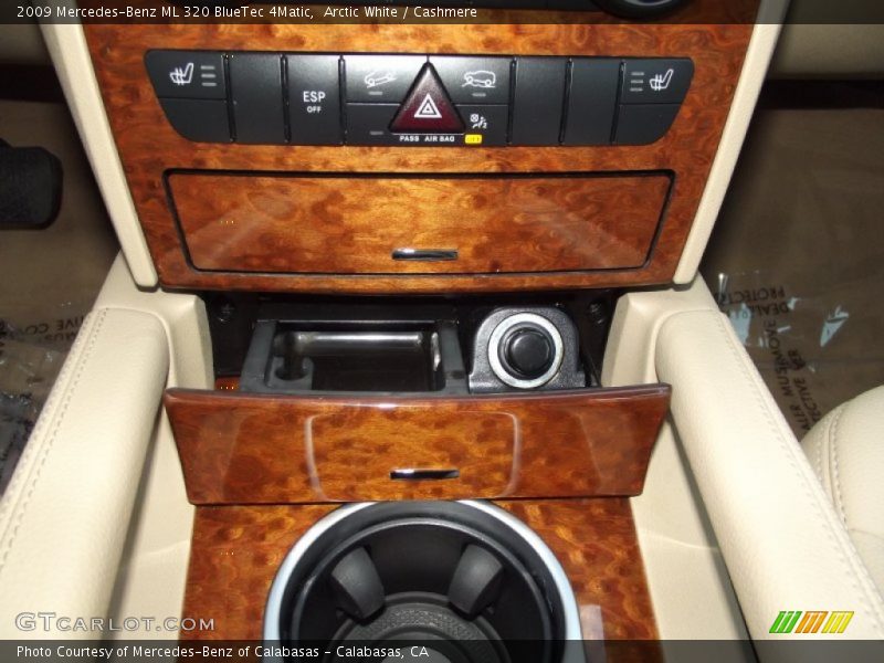 Arctic White / Cashmere 2009 Mercedes-Benz ML 320 BlueTec 4Matic