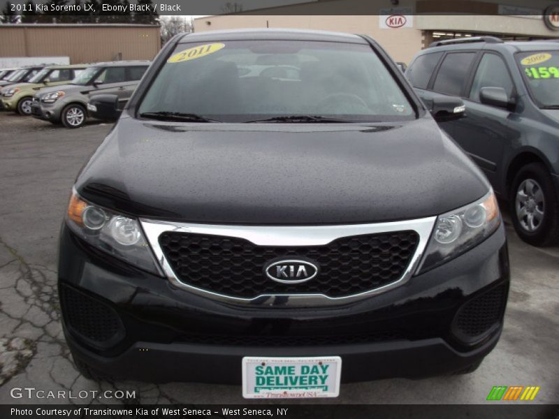 Ebony Black / Black 2011 Kia Sorento LX