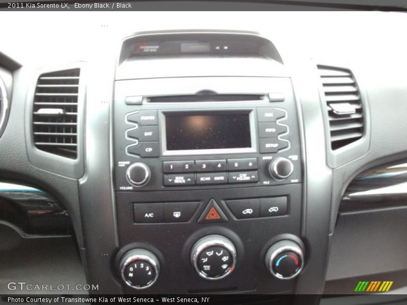 Ebony Black / Black 2011 Kia Sorento LX