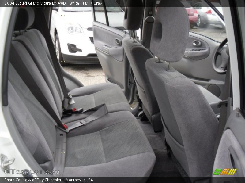 White Pearl / Gray 2004 Suzuki Grand Vitara LX 4WD