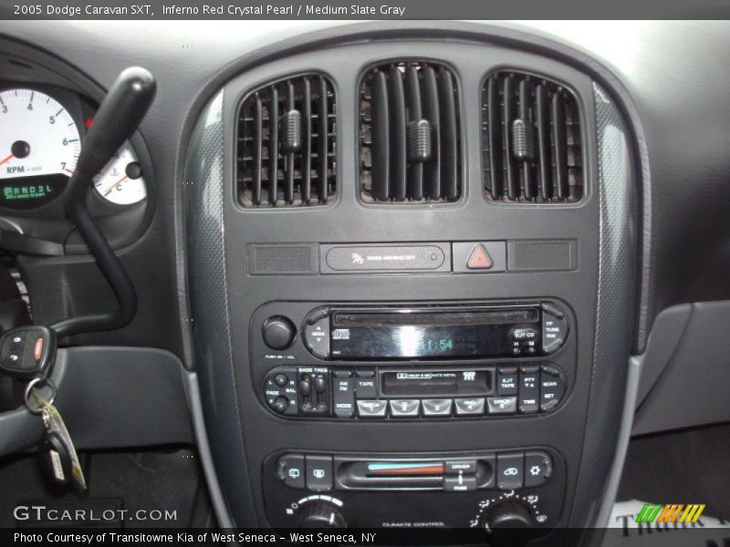 Inferno Red Crystal Pearl / Medium Slate Gray 2005 Dodge Caravan SXT