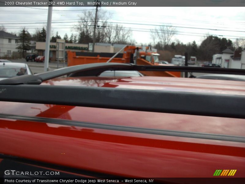 Wildfire Red / Medium Gray 2003 Chevrolet Tracker ZR2 4WD Hard Top