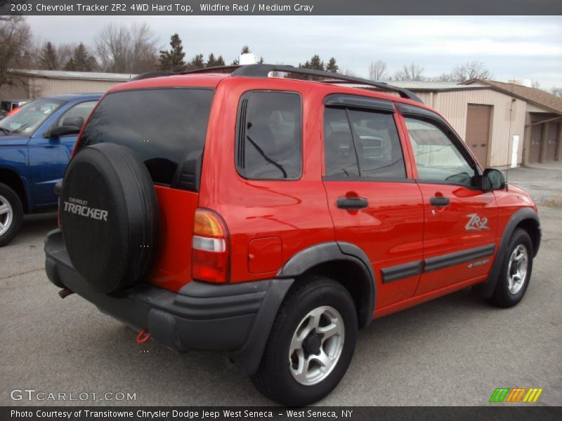 Wildfire Red / Medium Gray 2003 Chevrolet Tracker ZR2 4WD Hard Top