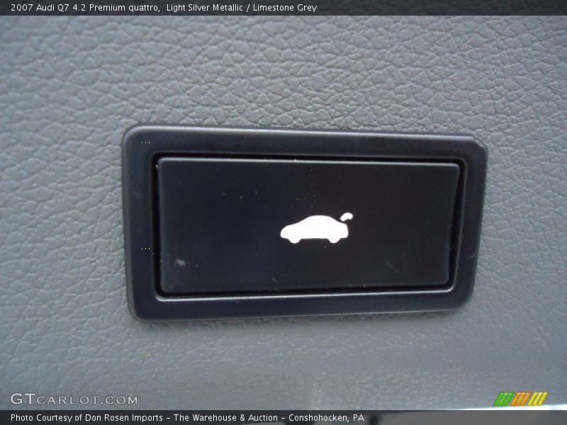 Light Silver Metallic / Limestone Grey 2007 Audi Q7 4.2 Premium quattro