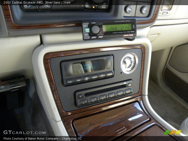 Silver Sand / Shale 2002 Cadillac Escalade AWD