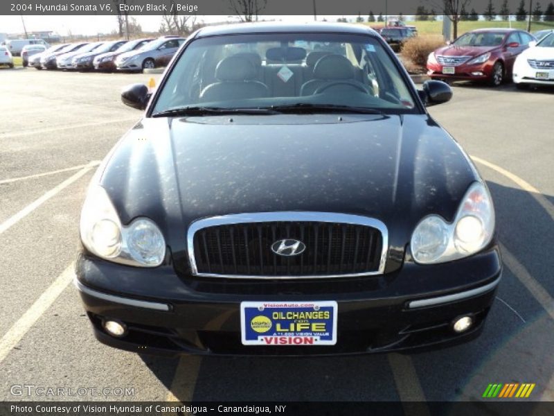 Ebony Black / Beige 2004 Hyundai Sonata V6