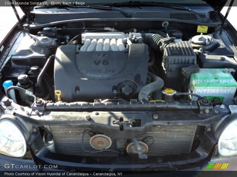 Ebony Black / Beige 2004 Hyundai Sonata V6