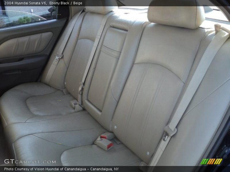 Ebony Black / Beige 2004 Hyundai Sonata V6