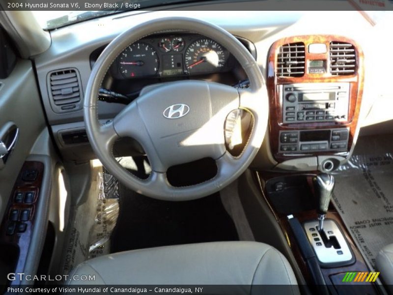 Ebony Black / Beige 2004 Hyundai Sonata V6