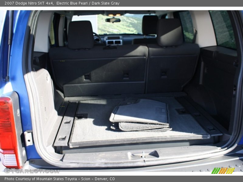 Electric Blue Pearl / Dark Slate Gray 2007 Dodge Nitro SXT 4x4