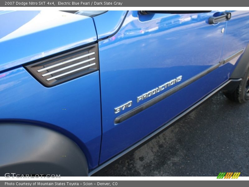 Electric Blue Pearl / Dark Slate Gray 2007 Dodge Nitro SXT 4x4