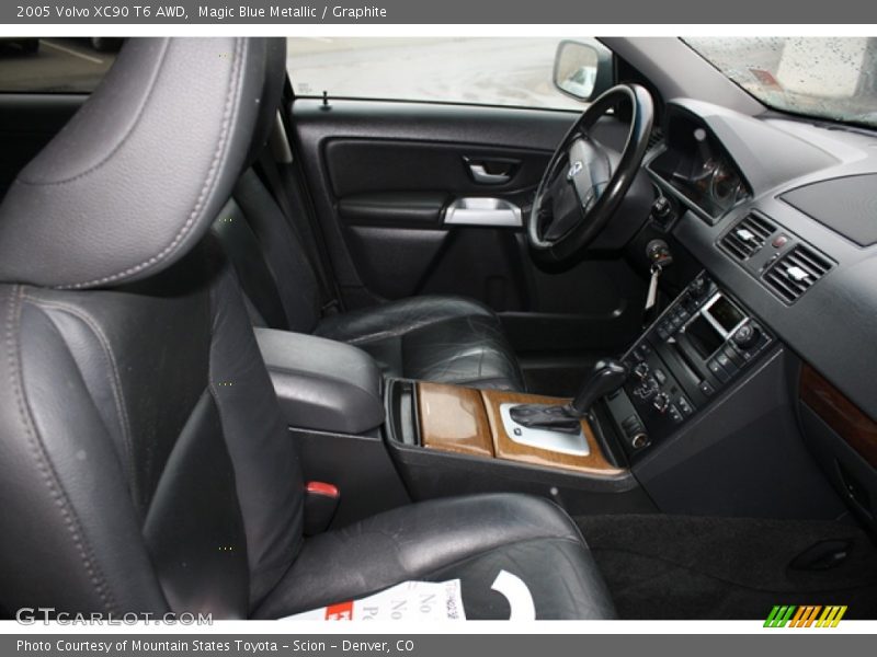 Magic Blue Metallic / Graphite 2005 Volvo XC90 T6 AWD