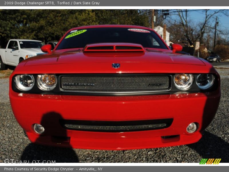 TorRed / Dark Slate Gray 2009 Dodge Challenger SRT8
