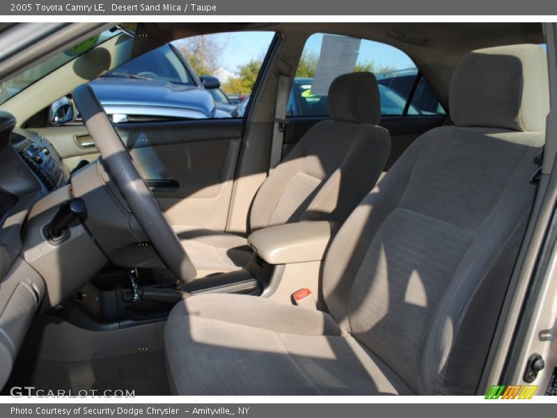 Desert Sand Mica / Taupe 2005 Toyota Camry LE