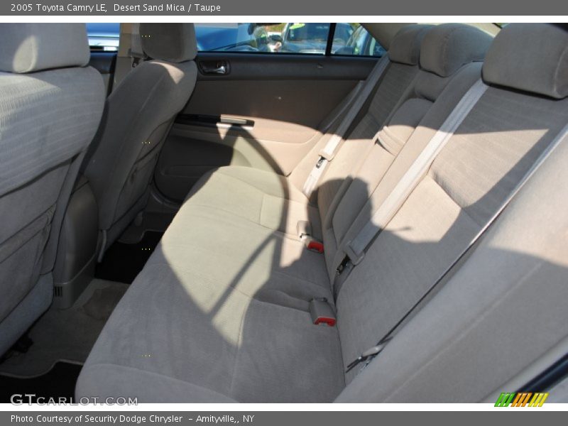 Desert Sand Mica / Taupe 2005 Toyota Camry LE