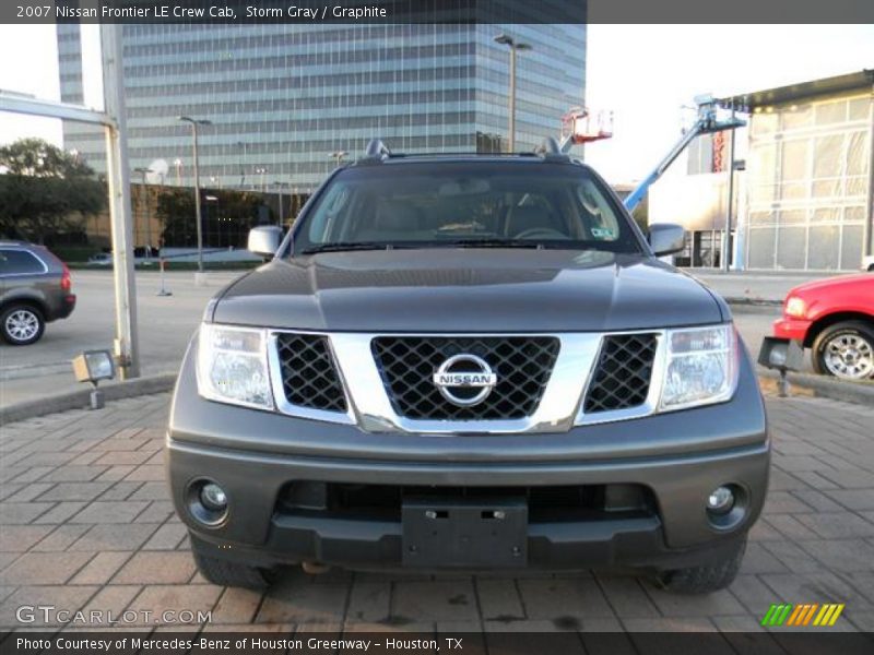 Storm Gray / Graphite 2007 Nissan Frontier LE Crew Cab