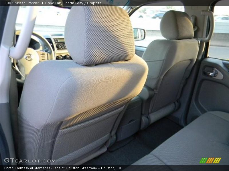 Storm Gray / Graphite 2007 Nissan Frontier LE Crew Cab