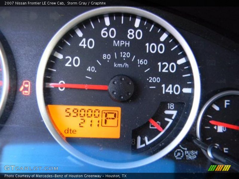 Storm Gray / Graphite 2007 Nissan Frontier LE Crew Cab