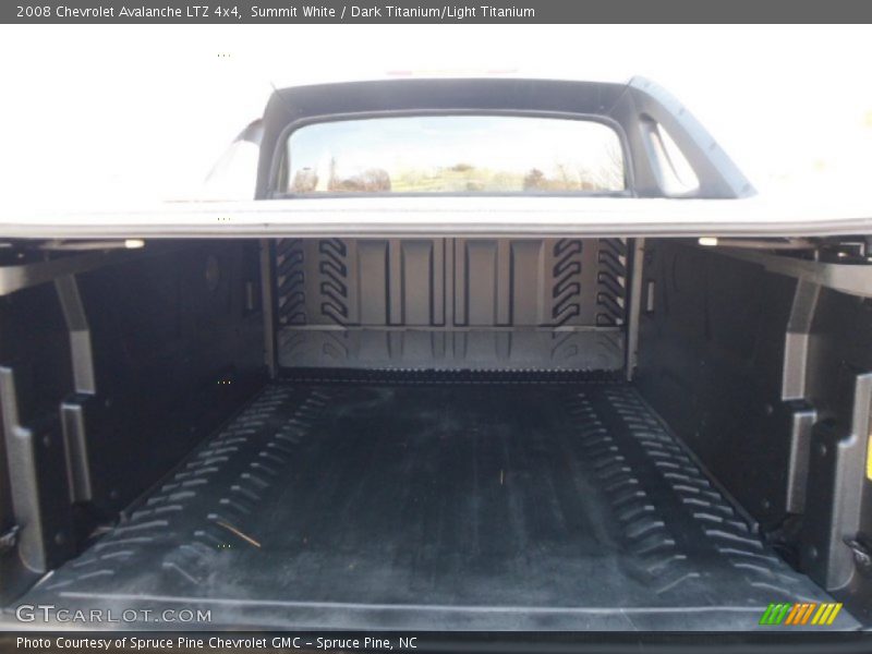 Summit White / Dark Titanium/Light Titanium 2008 Chevrolet Avalanche LTZ 4x4