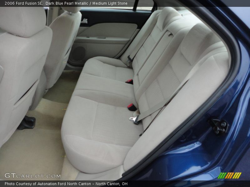 Dark Blue Pearl Metallic / Medium Light Stone 2006 Ford Fusion SE