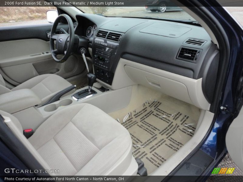 Dark Blue Pearl Metallic / Medium Light Stone 2006 Ford Fusion SE