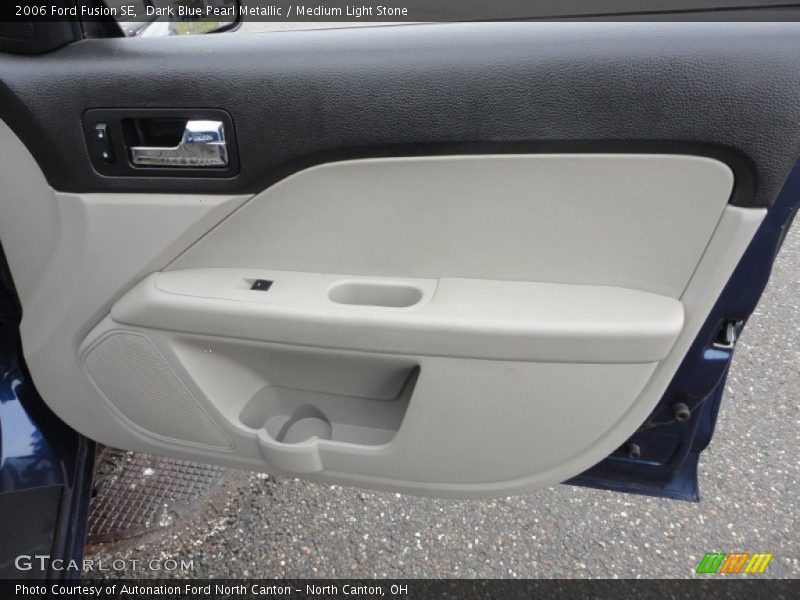 Dark Blue Pearl Metallic / Medium Light Stone 2006 Ford Fusion SE
