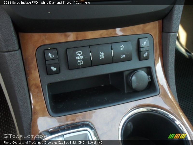 White Diamond Tricoat / Cashmere 2012 Buick Enclave FWD