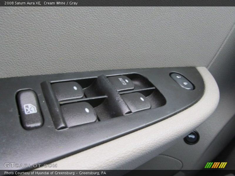 Cream White / Gray 2008 Saturn Aura XE