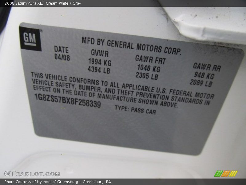 Cream White / Gray 2008 Saturn Aura XE