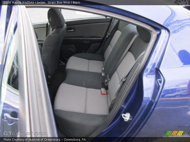 Strato Blue Mica / Black 2006 Mazda MAZDA3 i Sedan