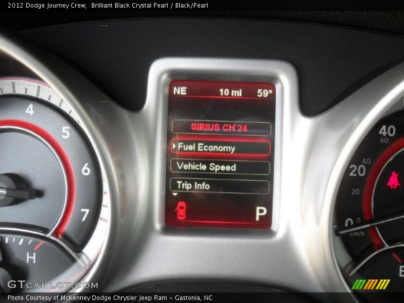 Brilliant Black Crystal Pearl / Black/Pearl 2012 Dodge Journey Crew