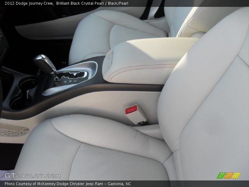 Brilliant Black Crystal Pearl / Black/Pearl 2012 Dodge Journey Crew