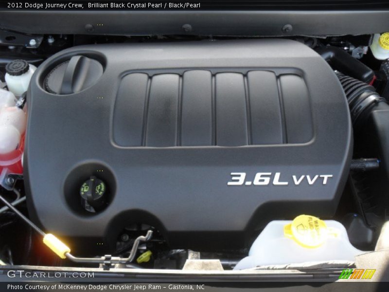 Brilliant Black Crystal Pearl / Black/Pearl 2012 Dodge Journey Crew