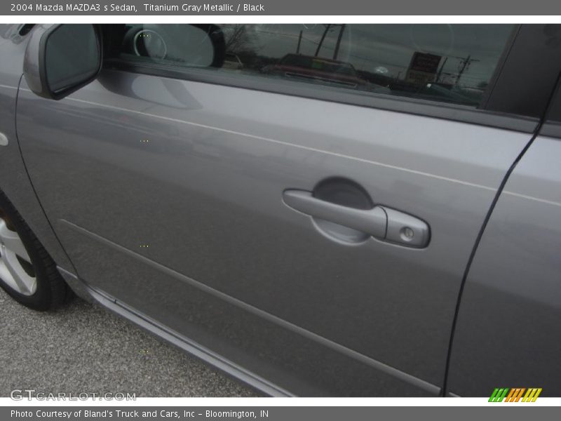 Titanium Gray Metallic / Black 2004 Mazda MAZDA3 s Sedan